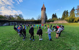 Gemeinsam schwere Zeiten meistern – drei Outdoor-Tage mit anorak21 an der Ursulinenschule